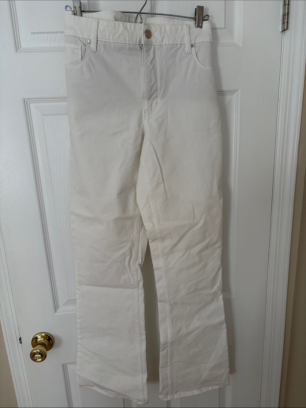 White House Black Market size 14 white jeans
